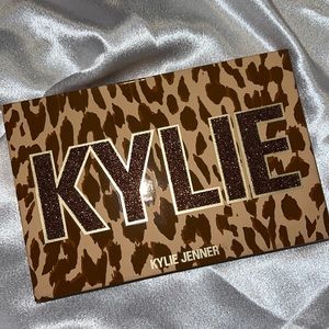 kylie cosmetics bday palette